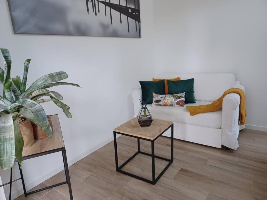 ~ Au Calme A La Campagne ~ Apartman La Meziere Kültér fotó